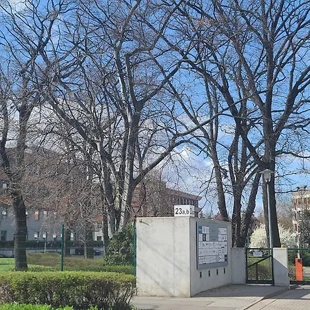 Skarbowcow Parkside דירה