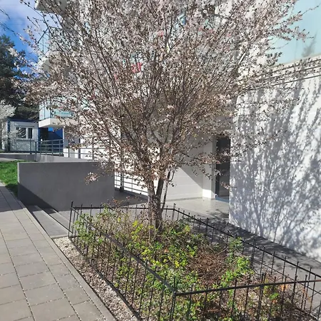 Skarbowcow Parkside דירה *